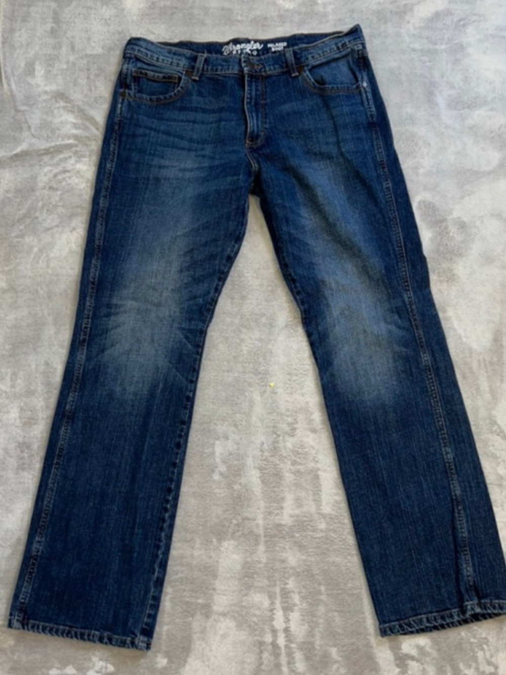 Men's Wrangler Blue Relaxed Bootcut Jeans Waist 36x34